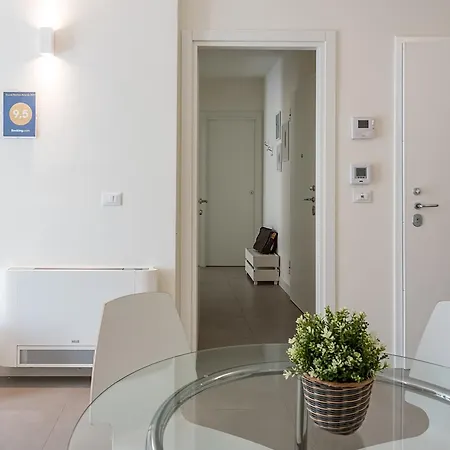 Apartment City & Suites